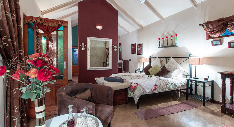 Weaver Country Suite at the Feathered Nest Weaver Country Suite at the Feathered Nest